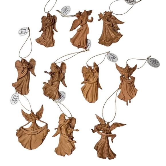 Hawthorne Village True Meaning Christmas Nativity Tree Collection Angel Ornament - Picture 1 of 8